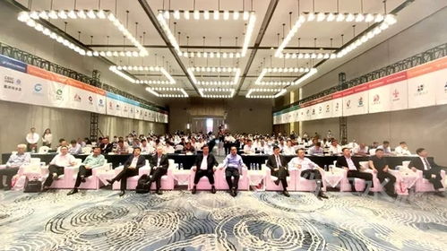 2021年水泥行業50強高層論壇暨中國水泥協會八屆三次理事會議在南昌召開