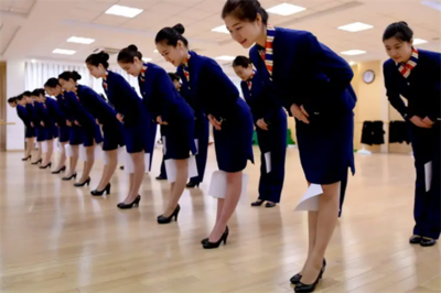茜子禮儀 專業(yè)禮儀策劃服務(wù)，打造卓越社交體驗